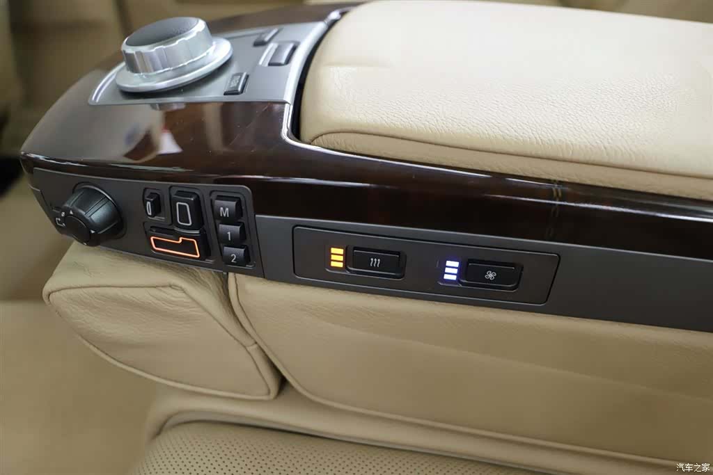 BMW 7 Series, 2008 19