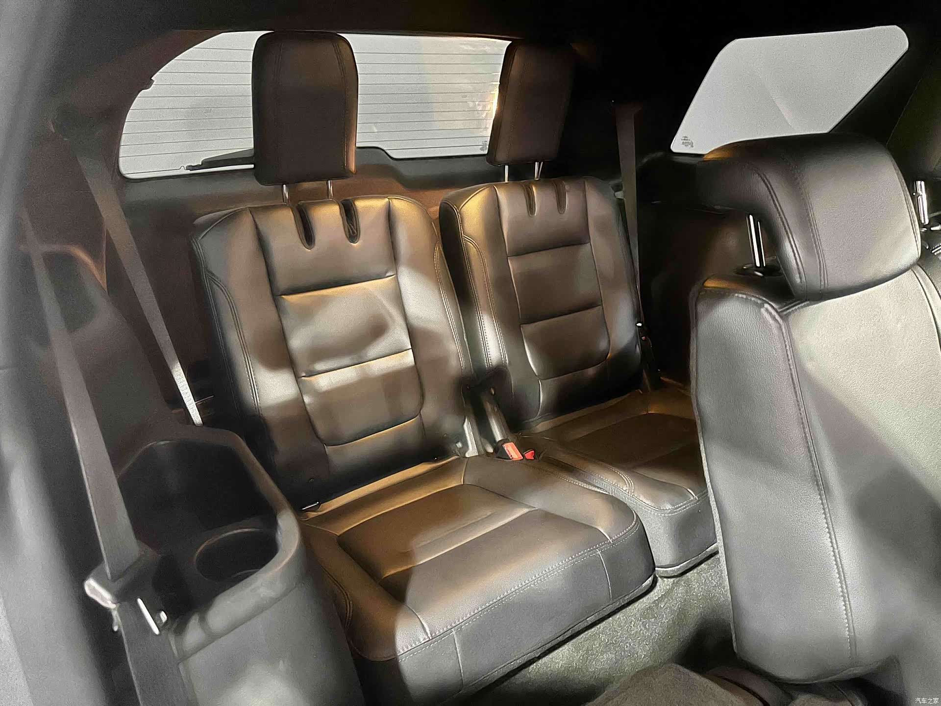 Ford Explorer, 2018 9