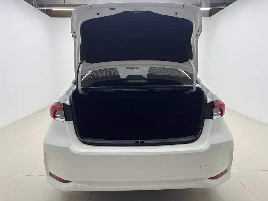 Toyota Corolla 2023, фото 8