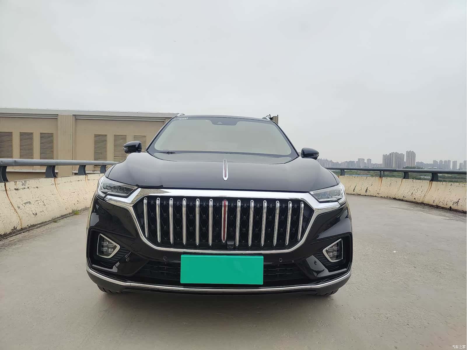 Hongqi HS5, 2022 2