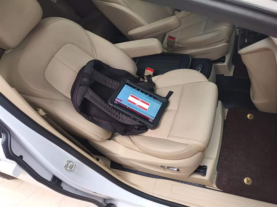 Buick GL8 2022, фото 25