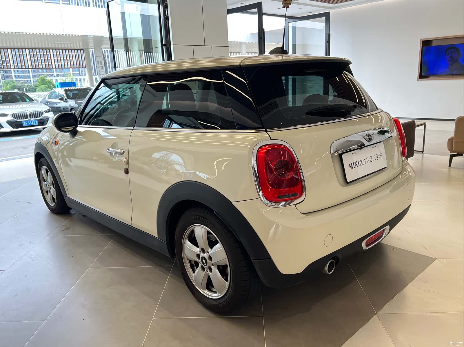 Mini ONE, 2018 7