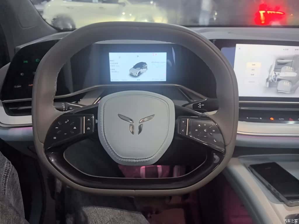 Hongqi 08, 2024 11