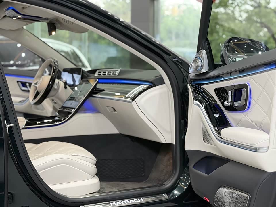 Mercedes-Benz Maybach S-class