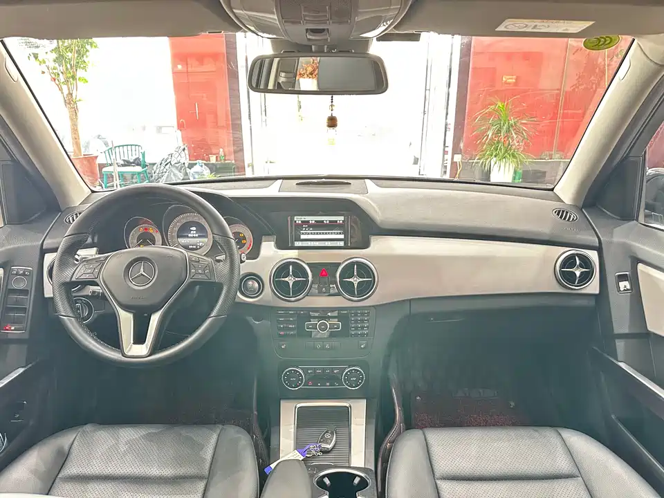 Mercedes-Benz GLK class