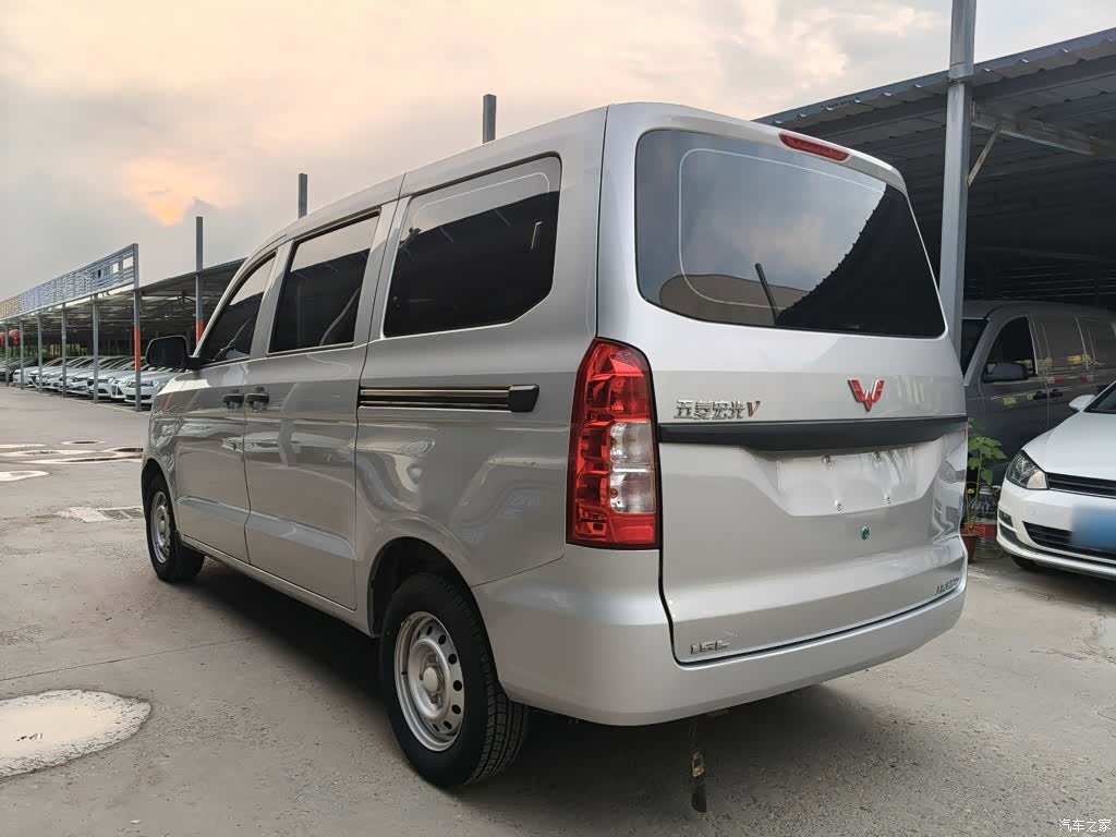 Wuling Hongguang, 2023 21