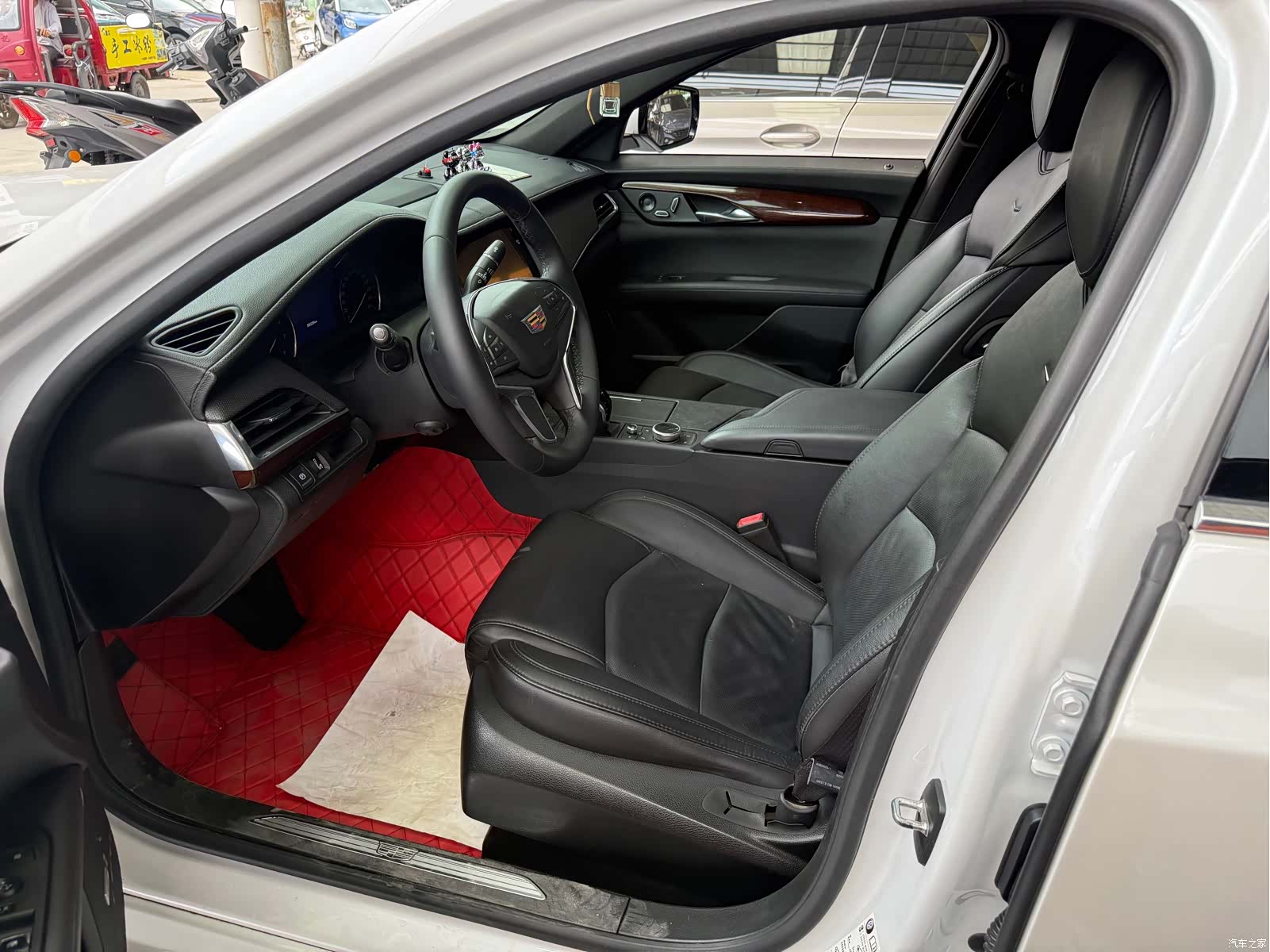 Cadillac CT6, 2021 8