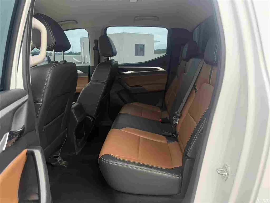 Maxus T70, 2023 6