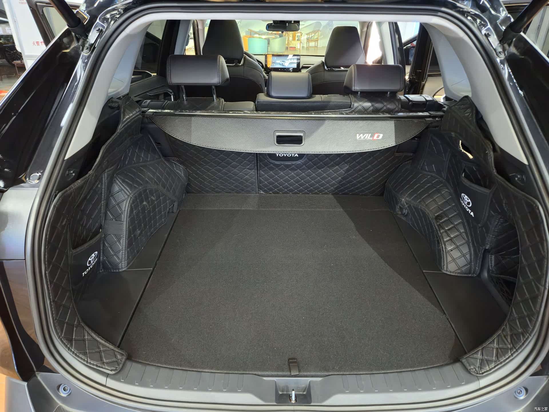 Toyota Wildlander, 2024 21