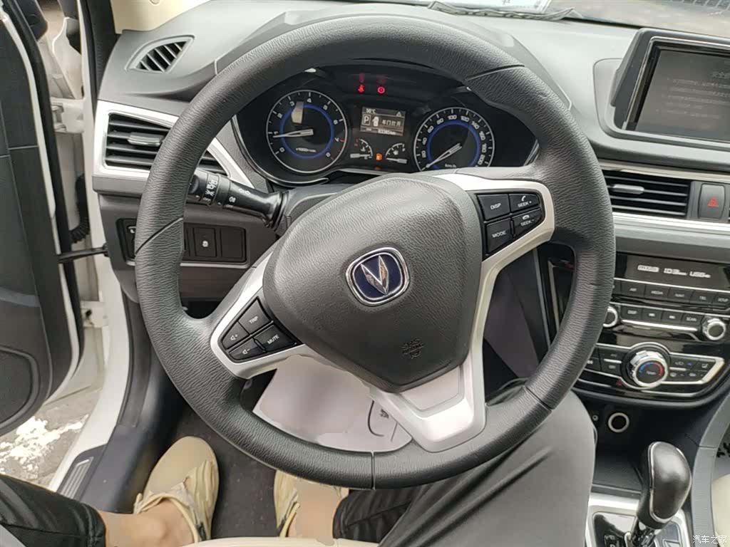 Changan V7, 2016 11