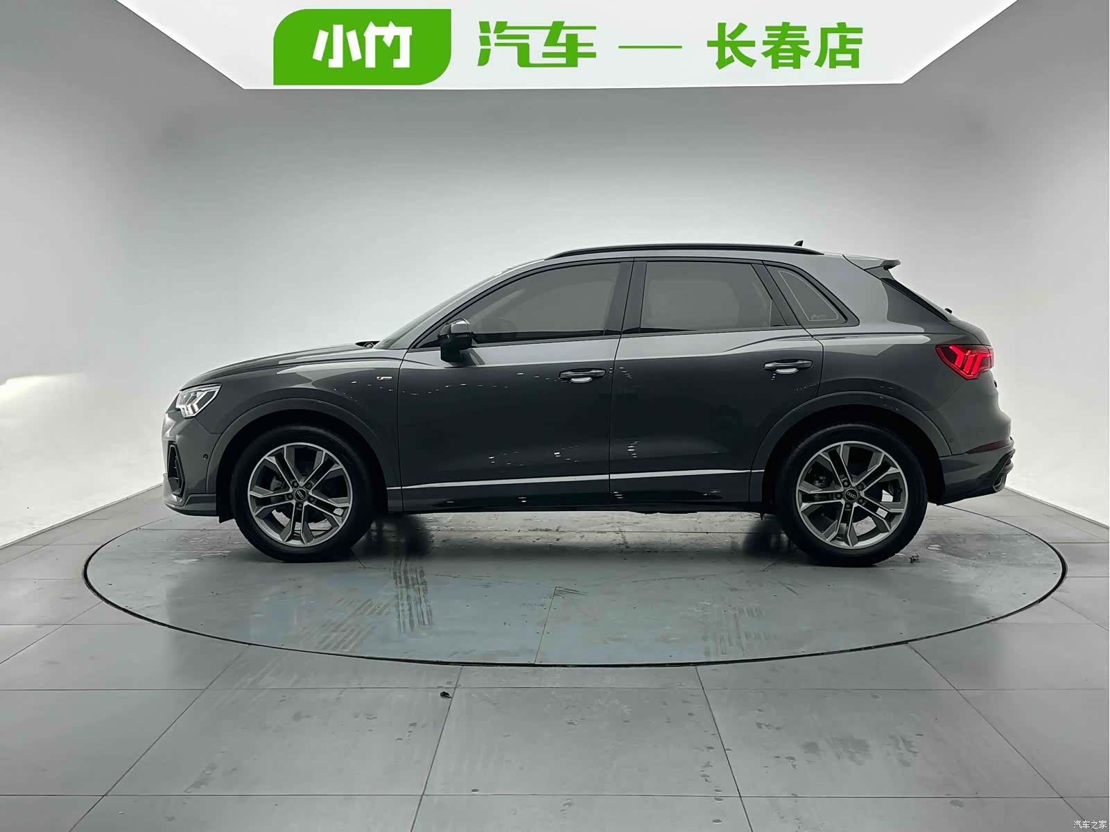 Audi Q3, 2023 3