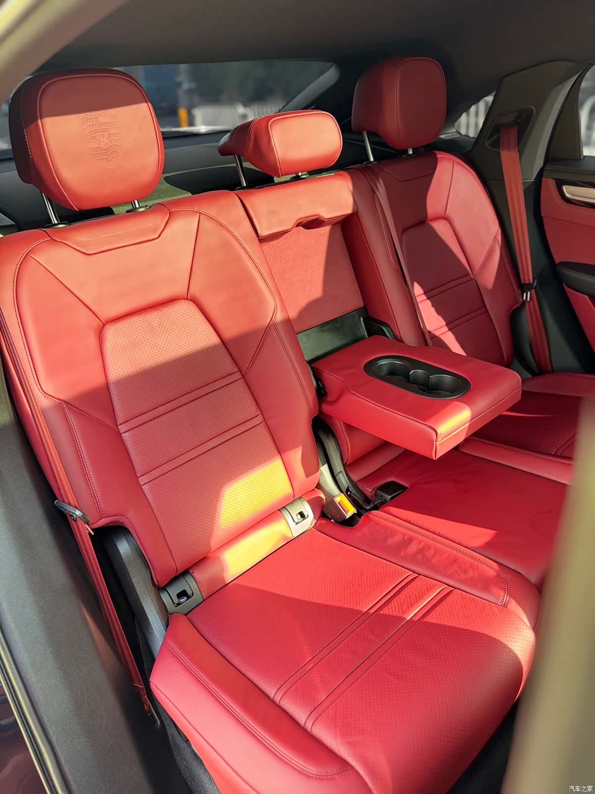 Porsche Cayenne, 2023 24