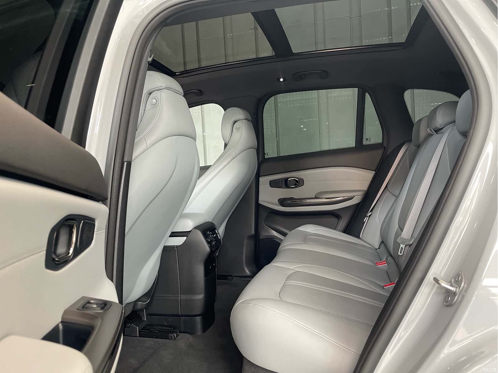 NIO ES6, 2021 10