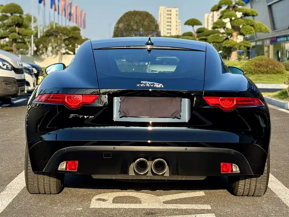 Jaguar F-TYPE