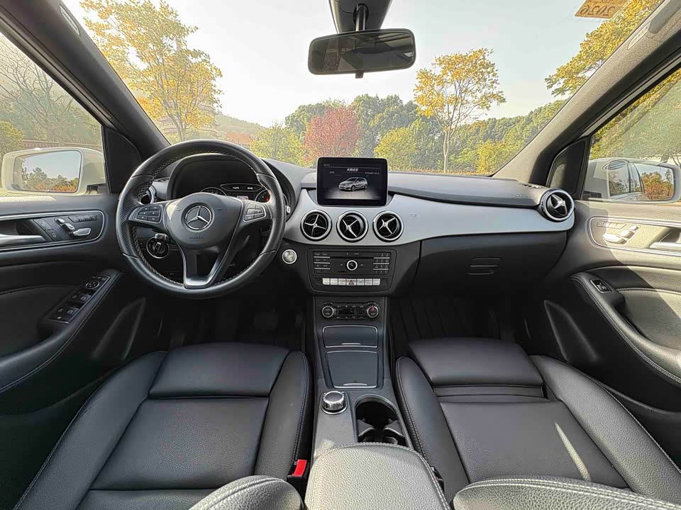 Mercedes-Benz Class B