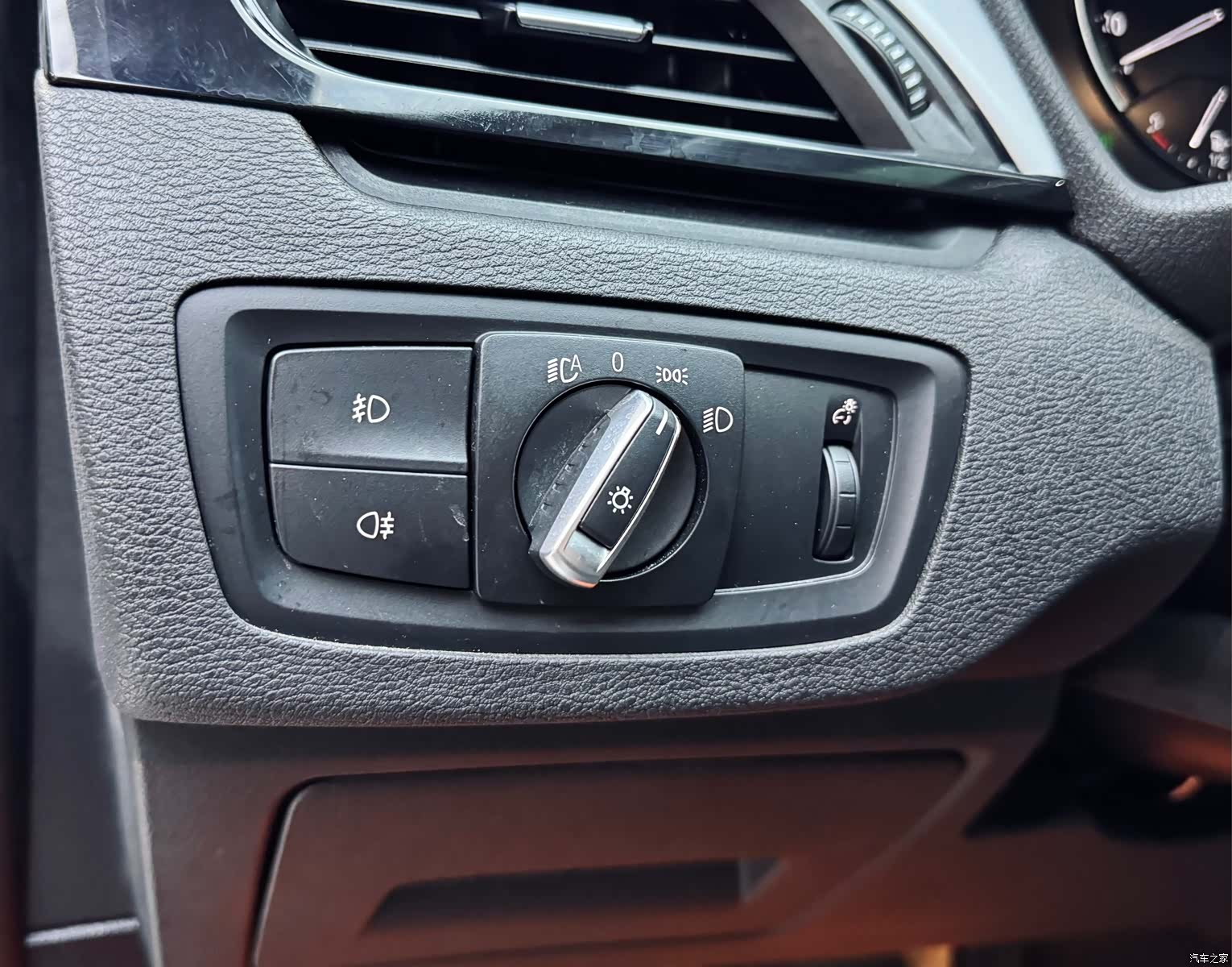 BMW X1, 2019 12