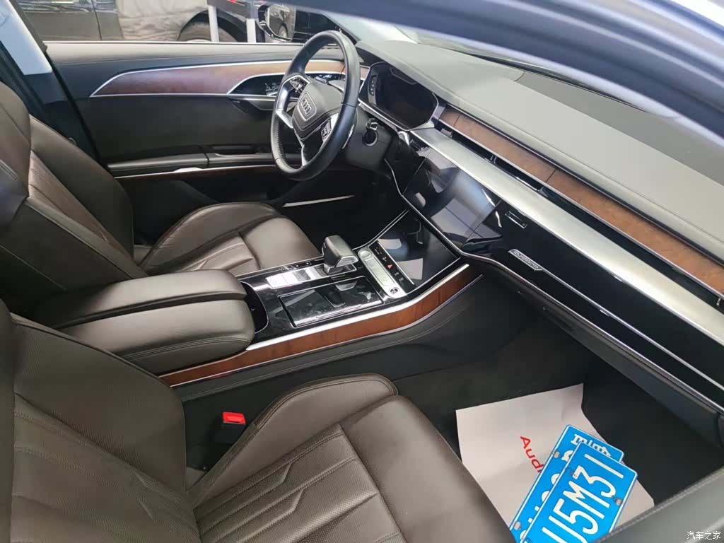 Audi A8L, 2020 6
