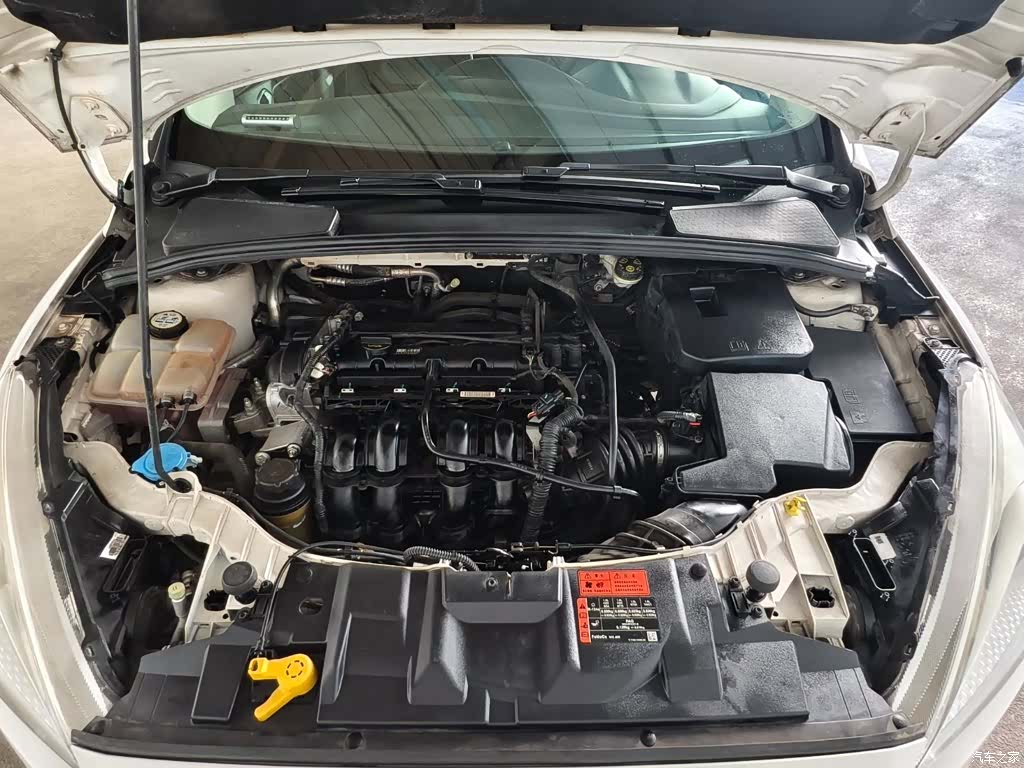 Ford Focus, 2016 12