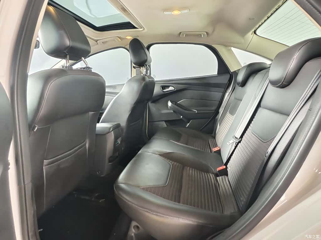 Ford Focus, 2016 7