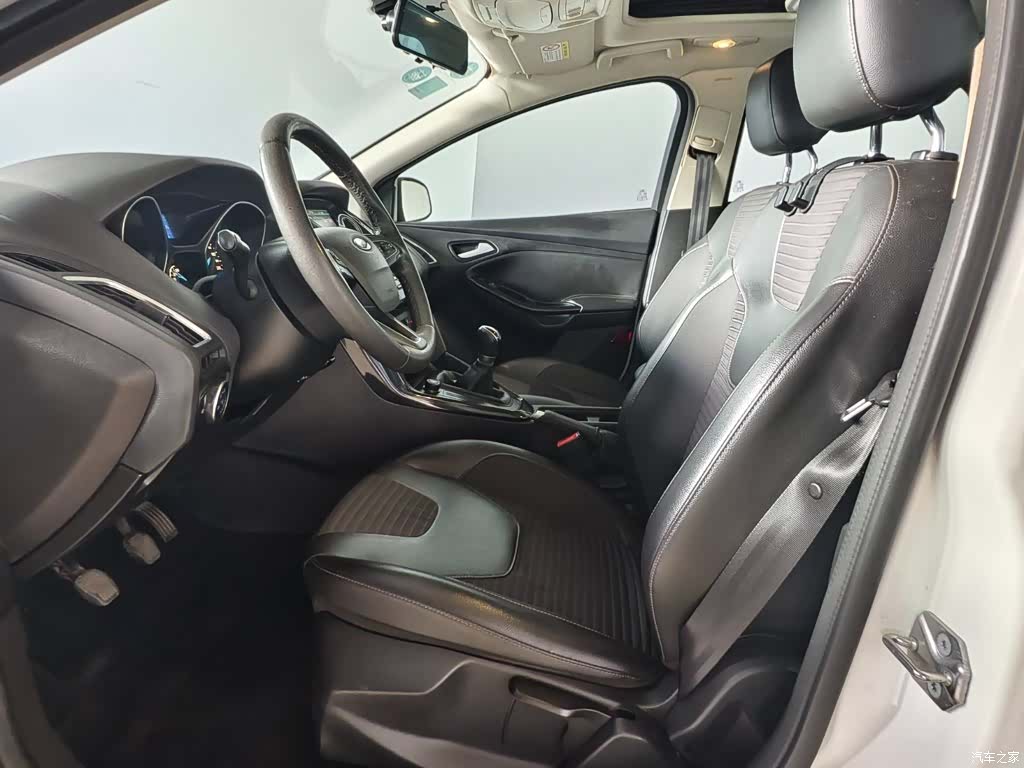 Ford Focus, 2016 9