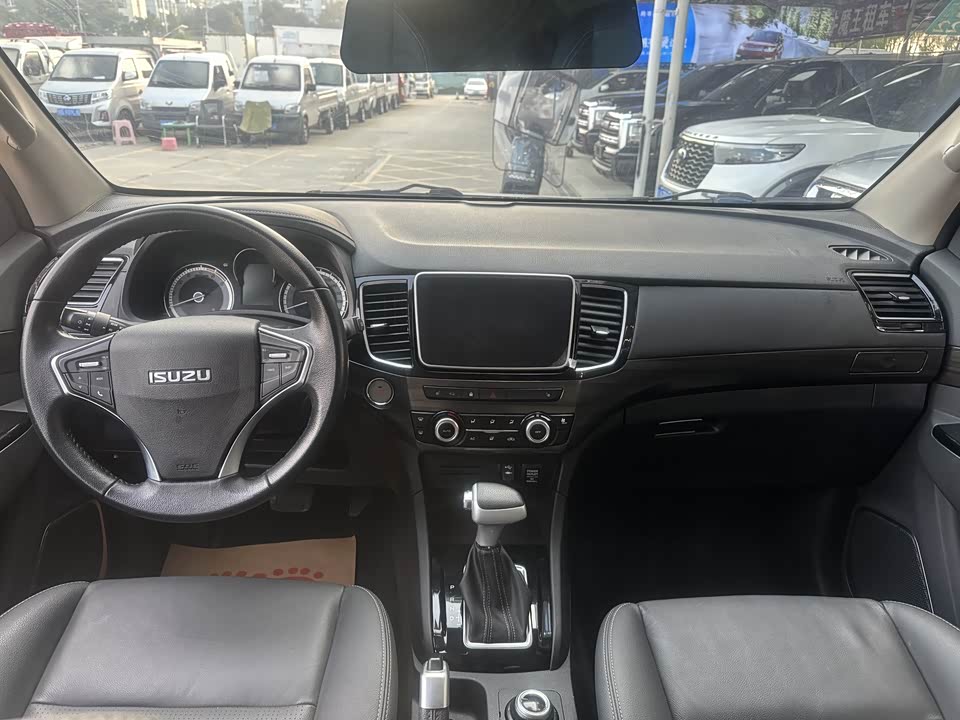 Isuzu mu-X Shepherd Ranger