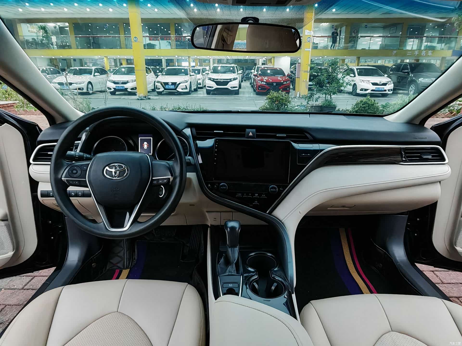 Toyota Camry, 2018 11