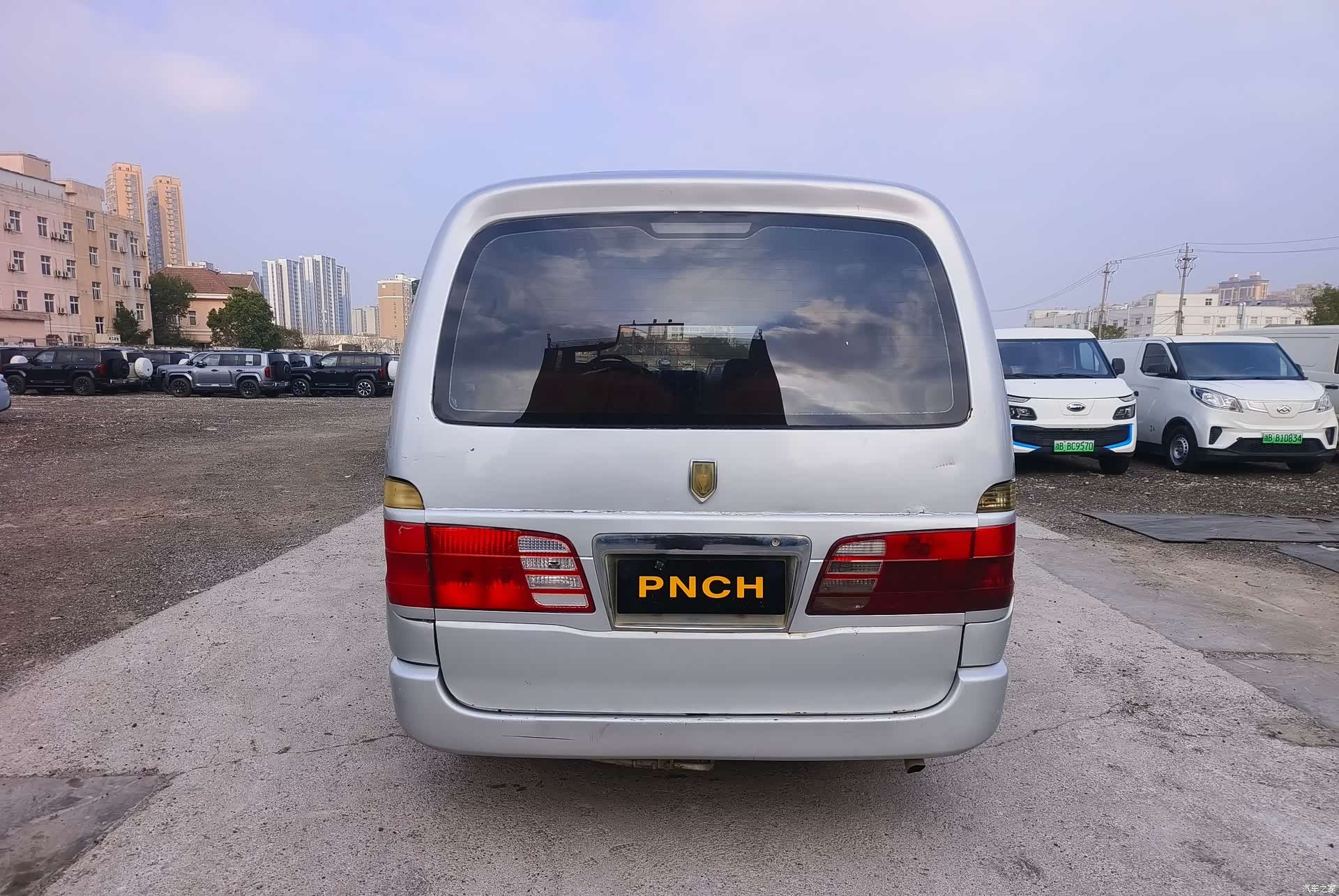 HuaChenLeiNuo 2.0L7, 2013 15