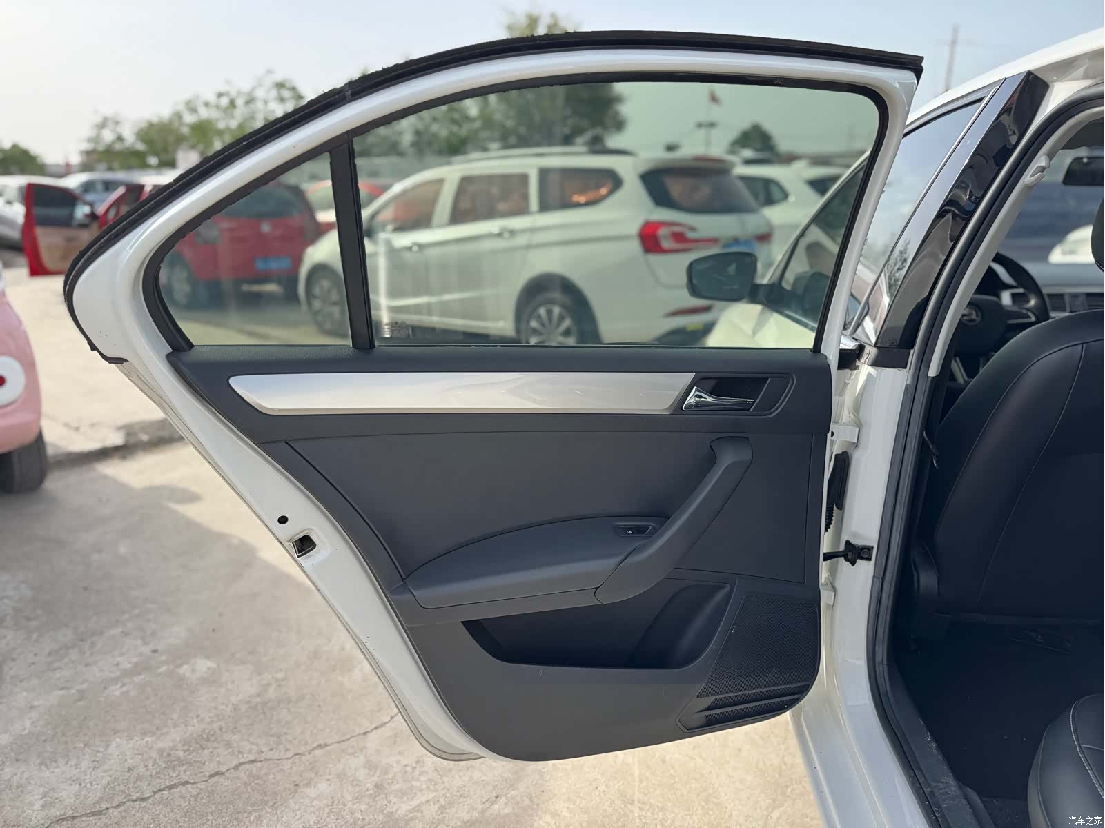 Skoda Rapid, 2019 27