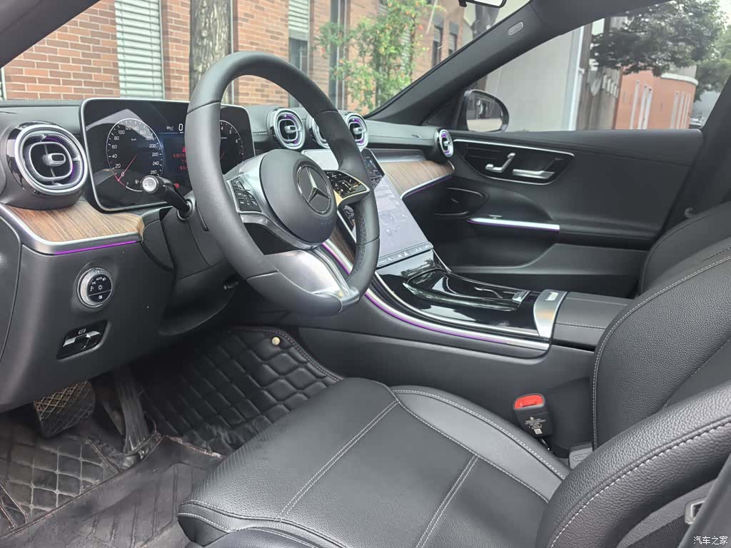 Mercedes-Benz C-Class, 2025 все фото
