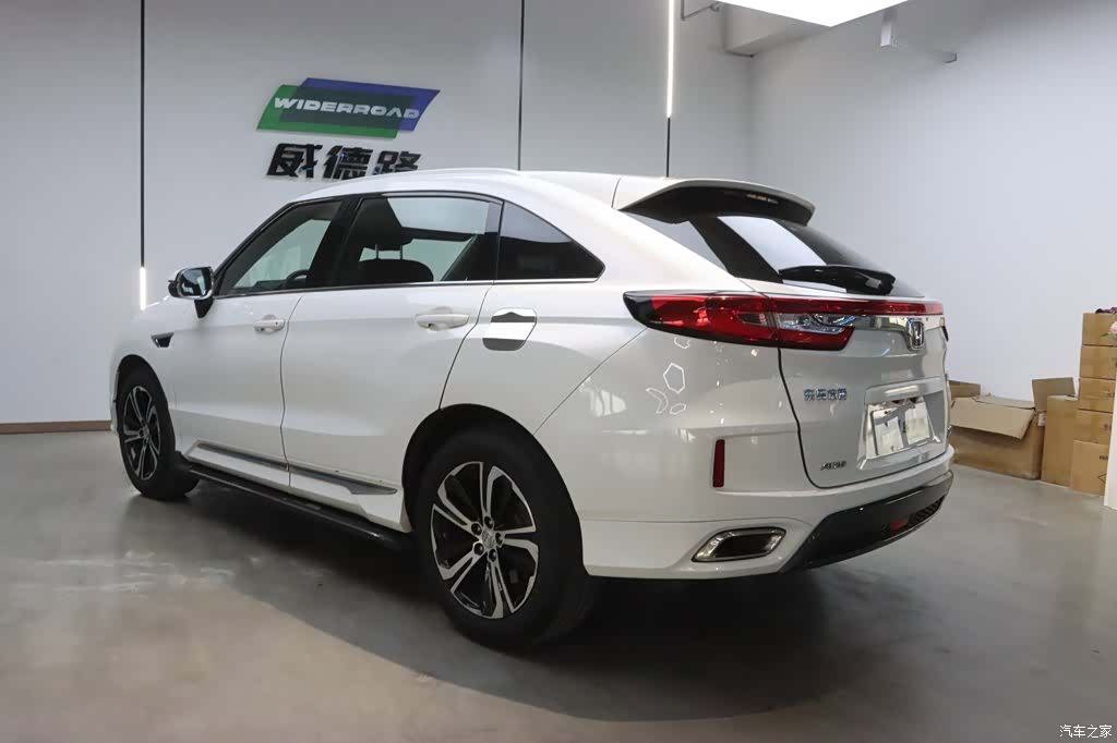 Honda UR-V, 2017 все фото
