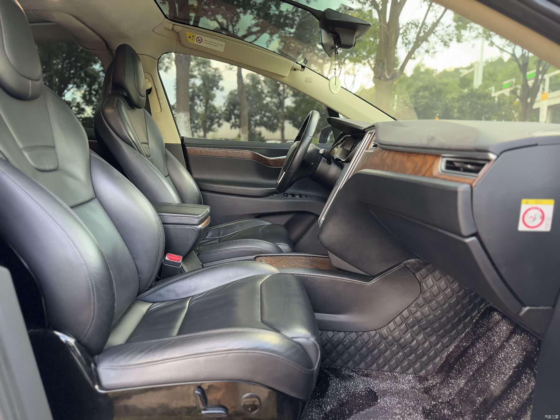 Tesla Model X, 2018 17