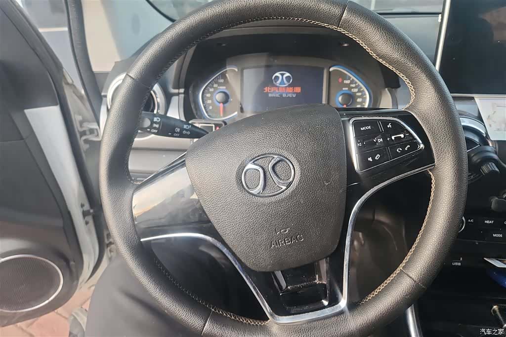 BAIC EC5, 2021 15