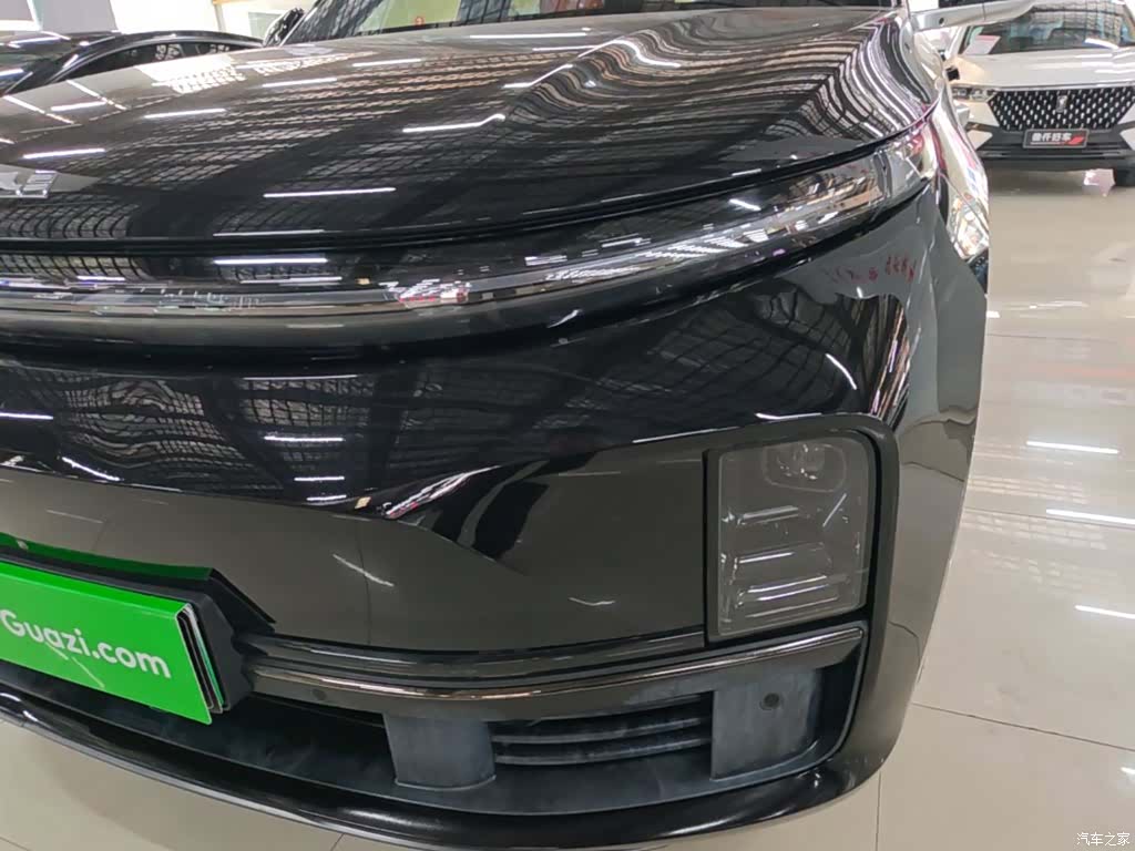 Li Auto L7, 2023 24