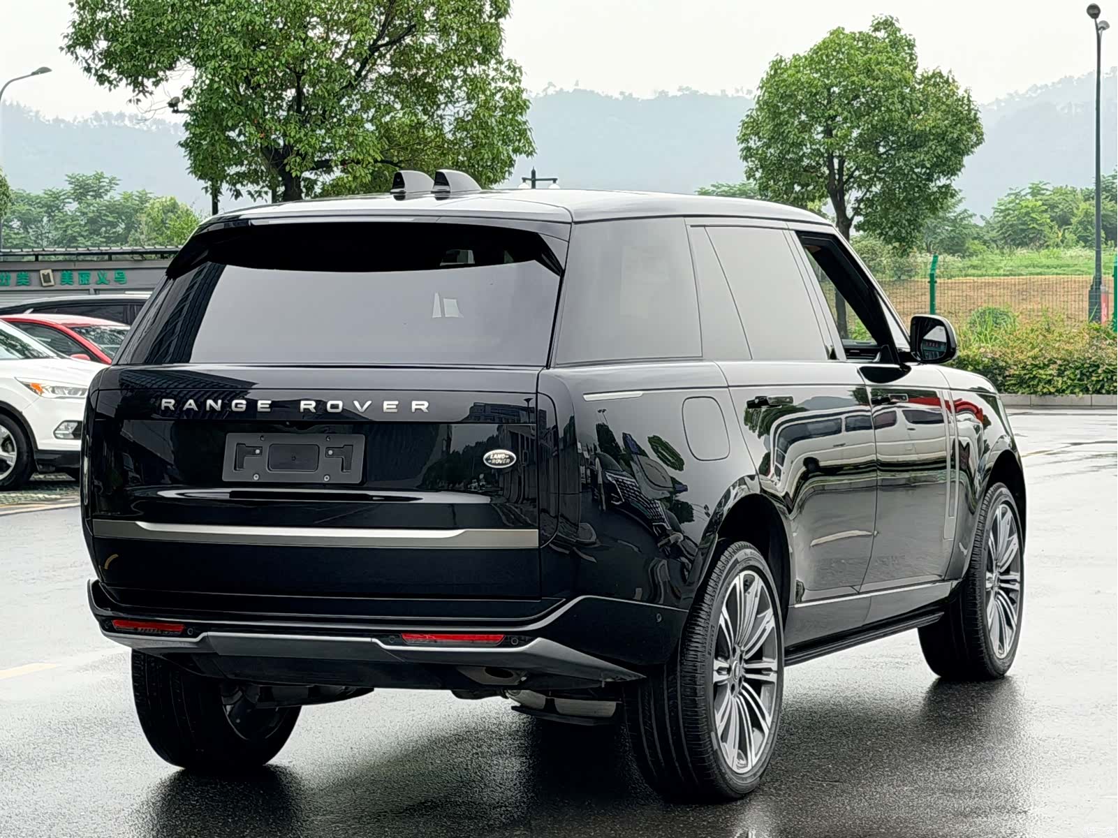 Land Rover Range Rover, 2026 3