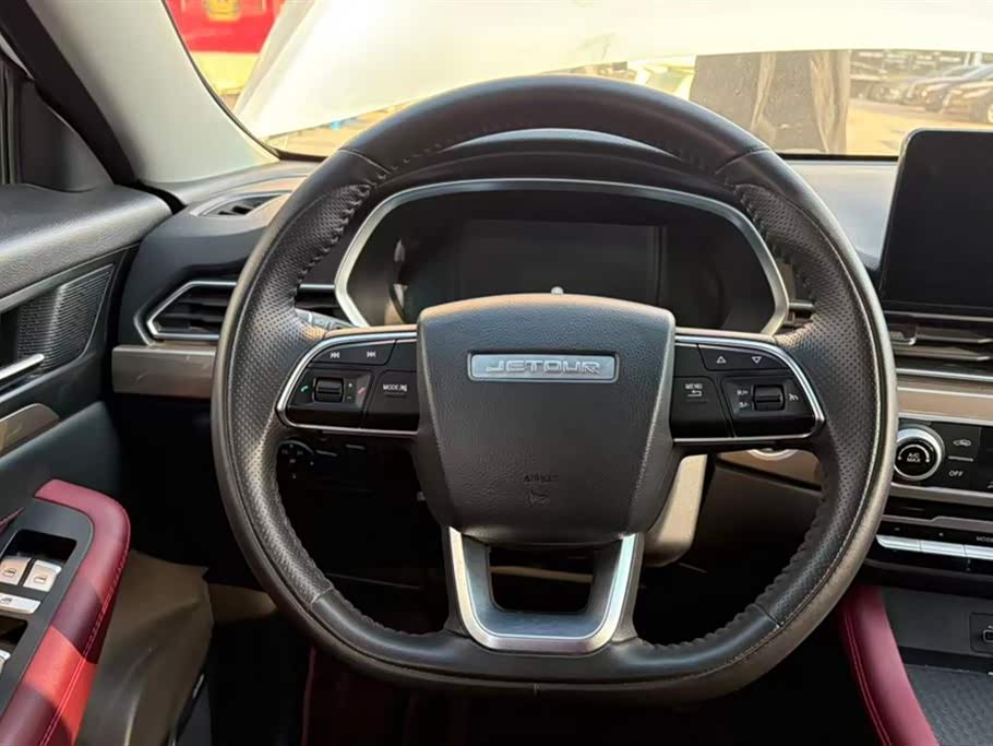 Jetour X70