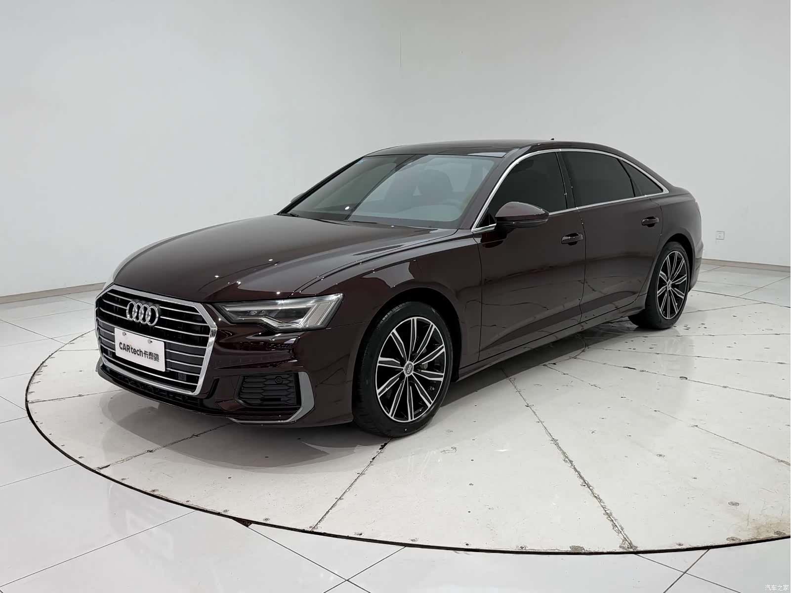 Audi A6L, 2020 все фото