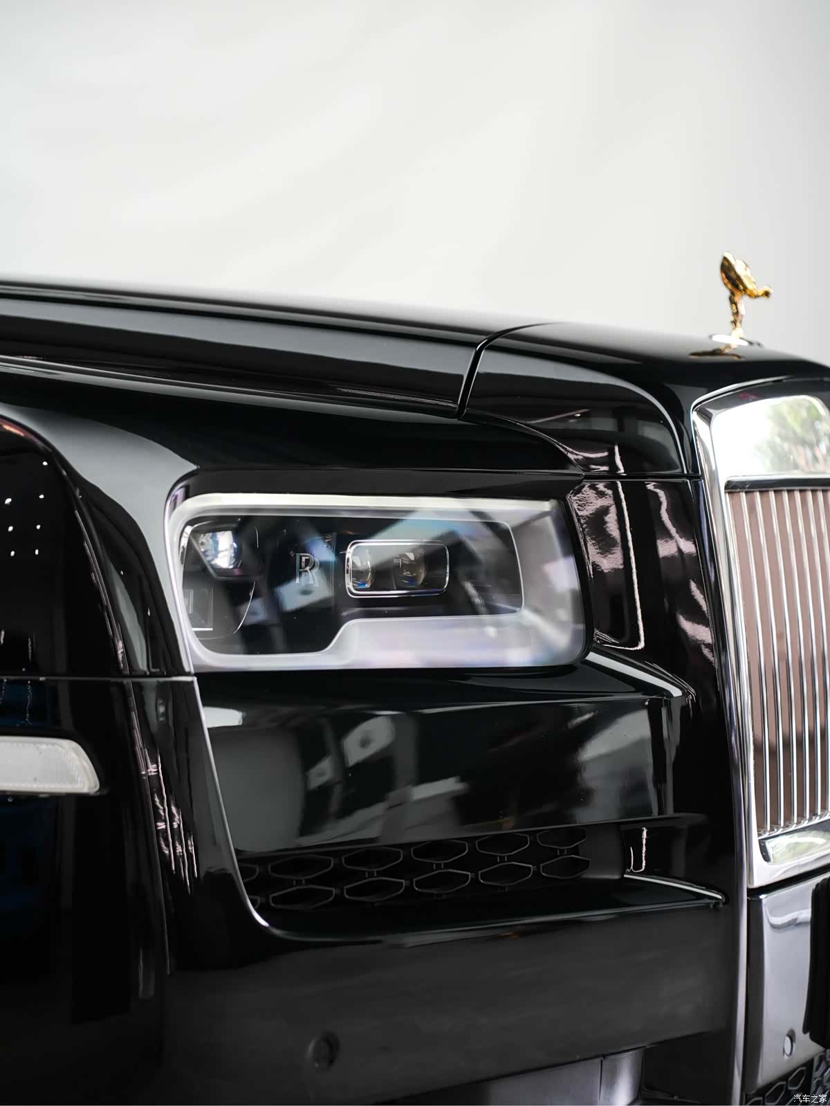 Rolls-Royce Cullinan, 2019 6