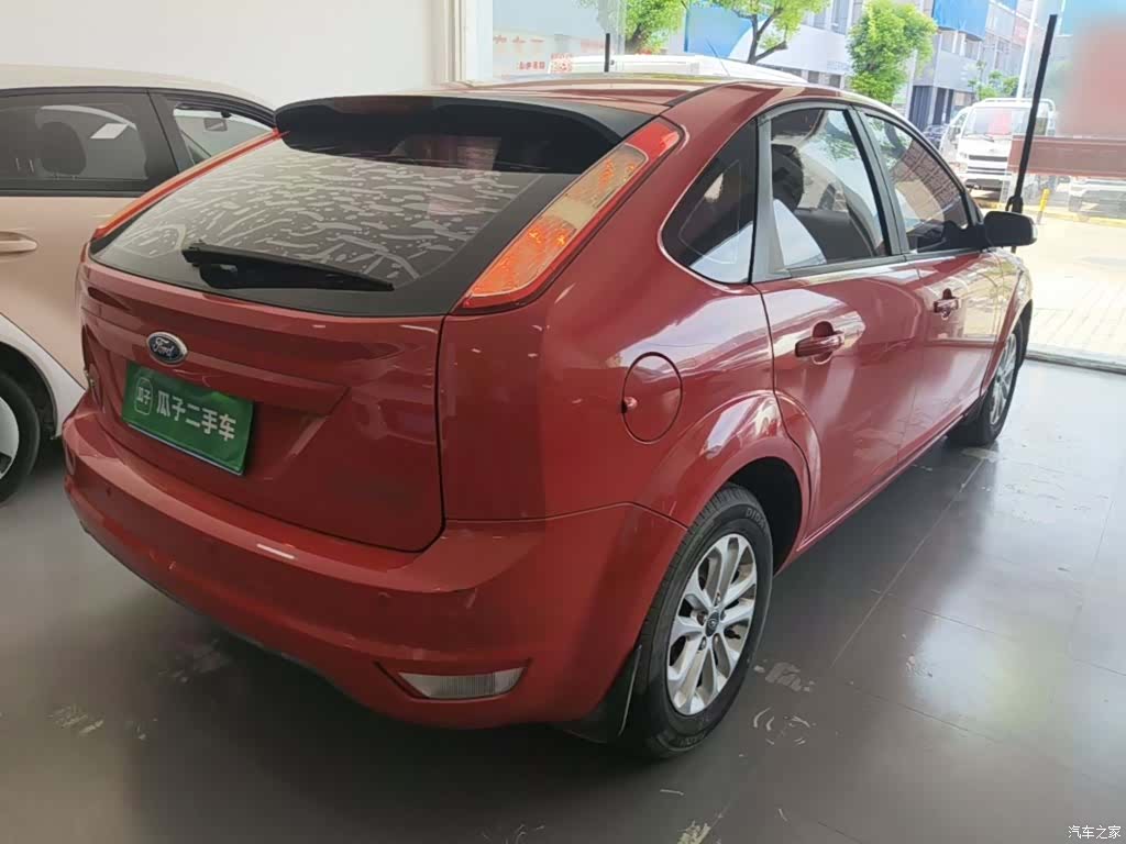 Ford Focus, 2015 7