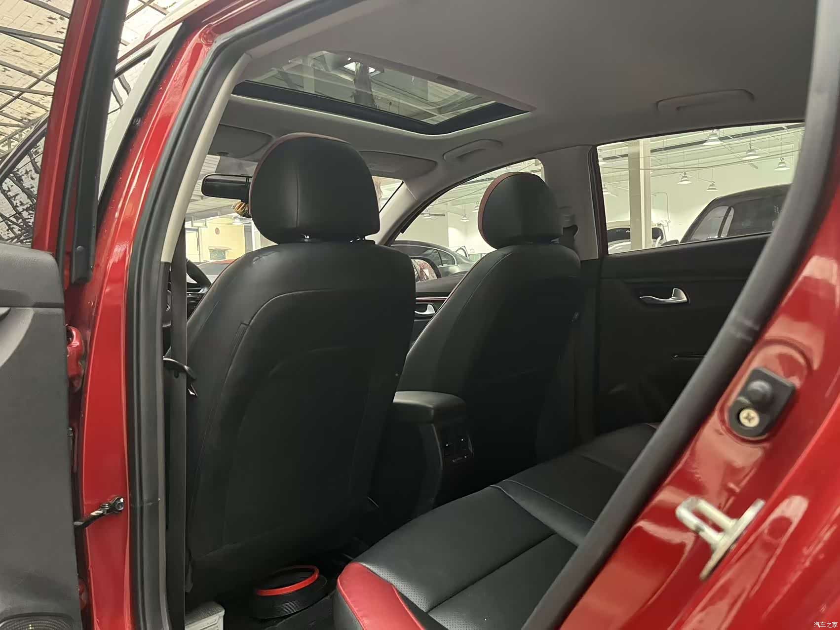 Kia KX, 2019 13