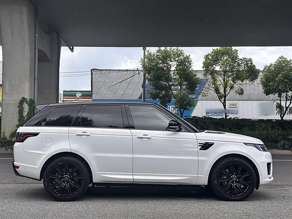 Land Rover Range Rover Sport Land Rover Range Rover Sport