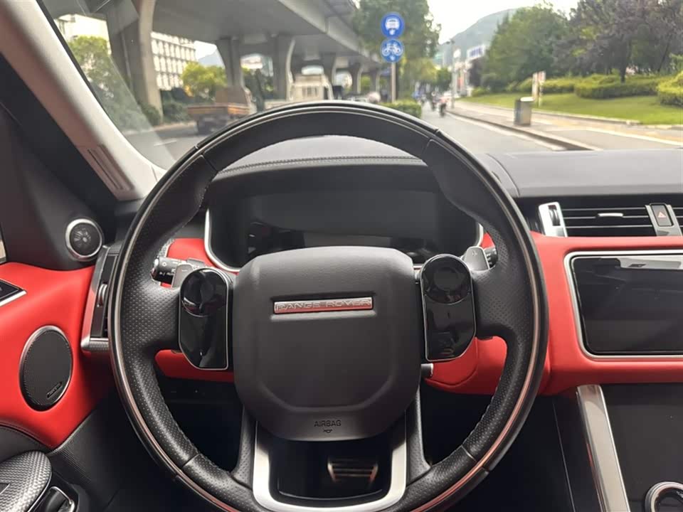 Land Rover Range Rover Sport Land Rover Range Rover Sport