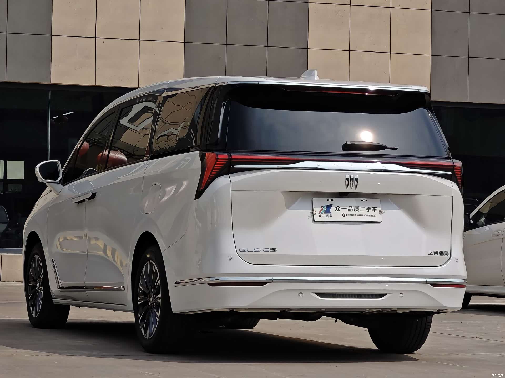 Buick GL8, 2026 все фото