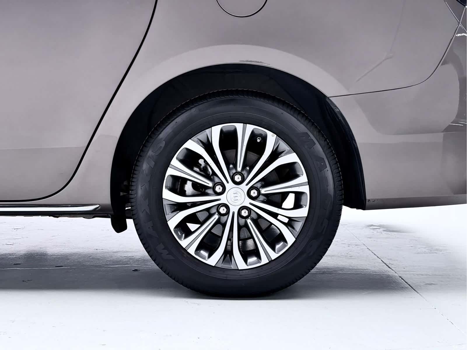 Buick GL8, 2024 7