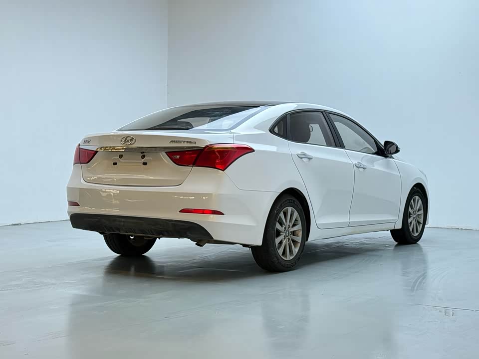 Hyundai Name picture