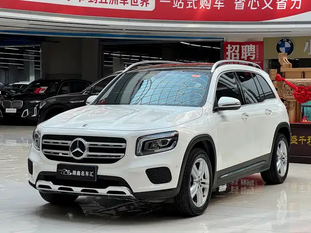 Mercedes-Benz GLB 2021 — купить из Китая под заказ