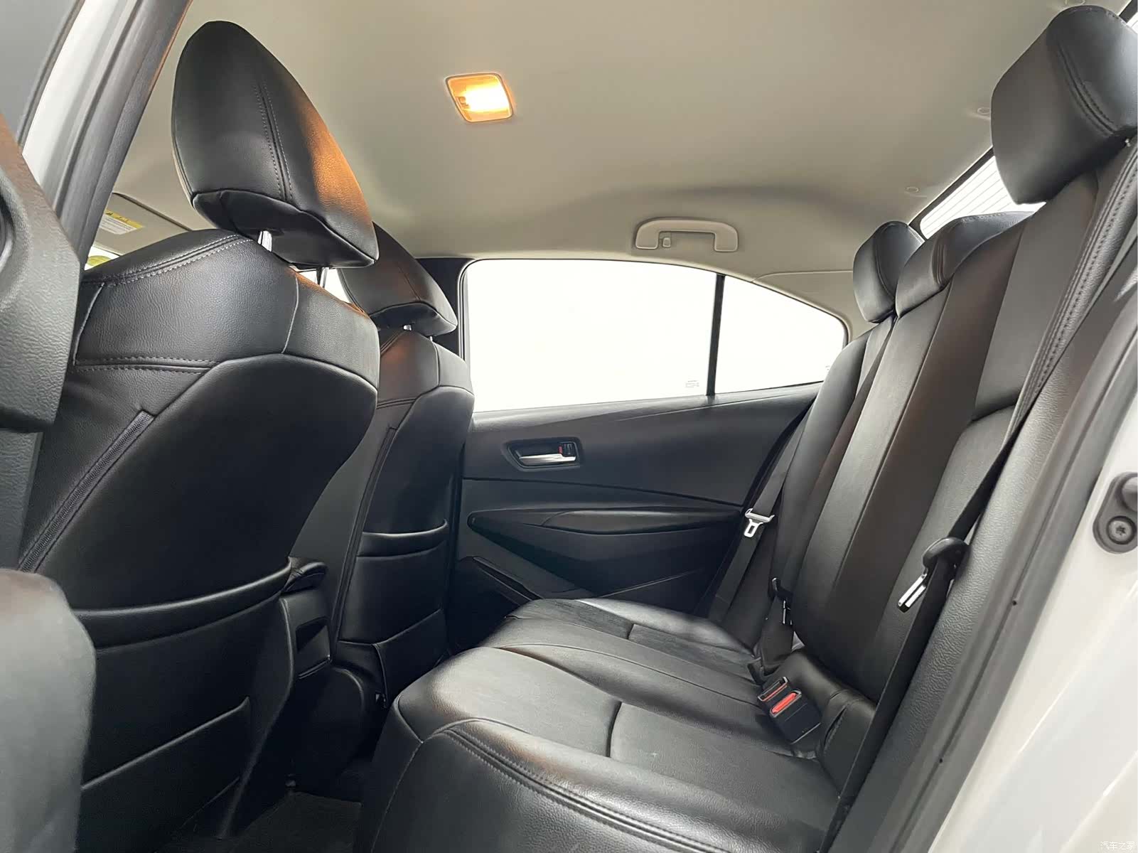 Toyota Corolla, 2022 10