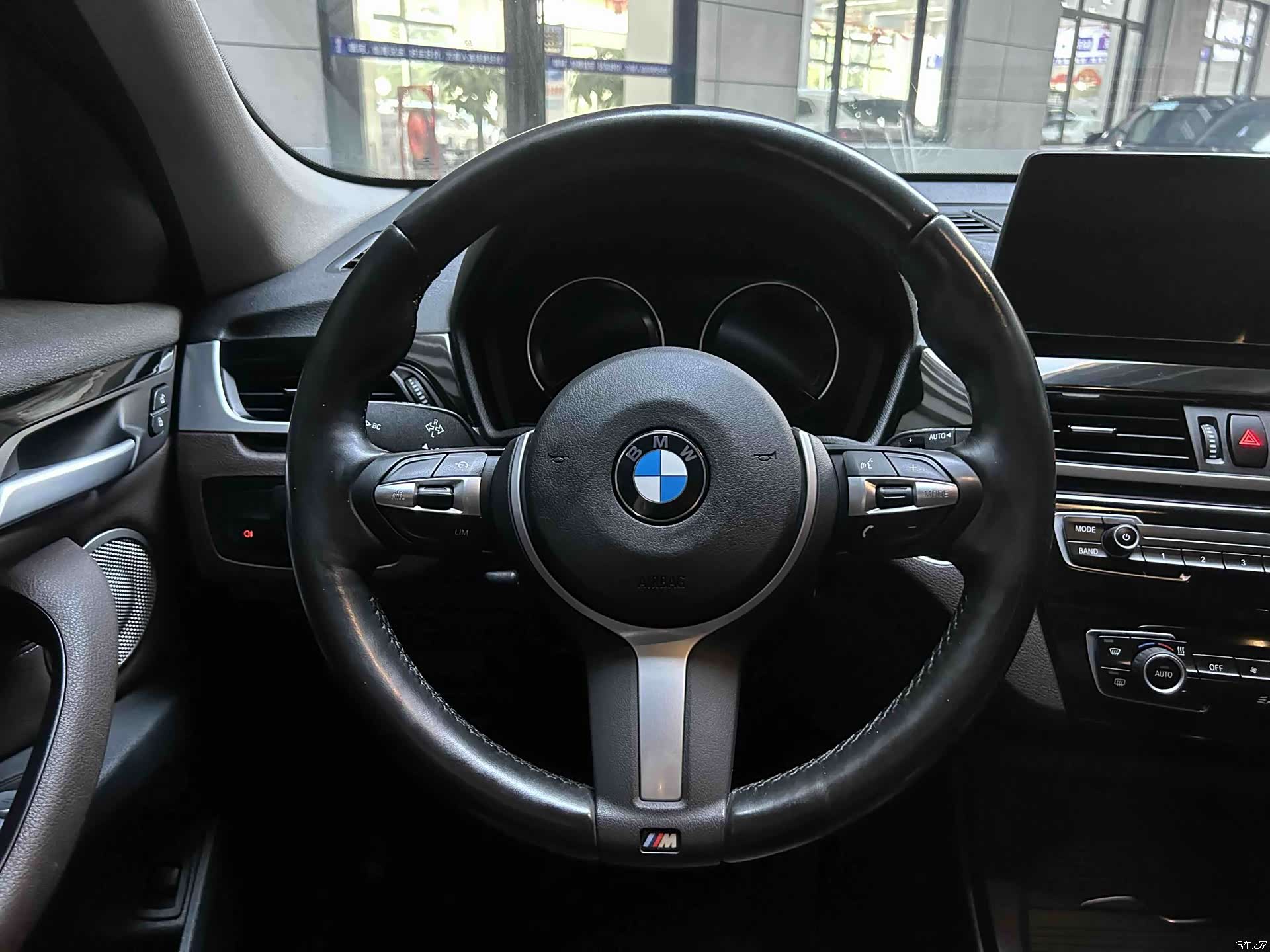 BMW X1, 2022 10