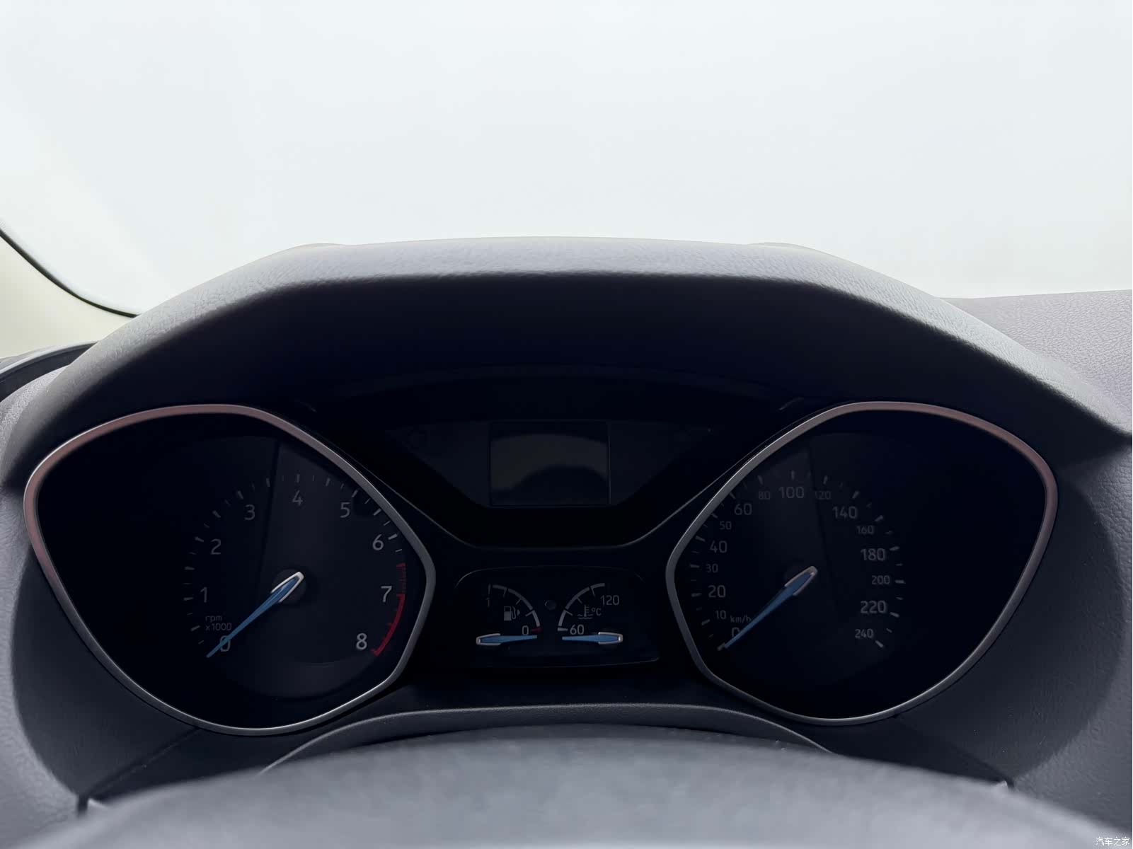 Ford Focus, 2015 8