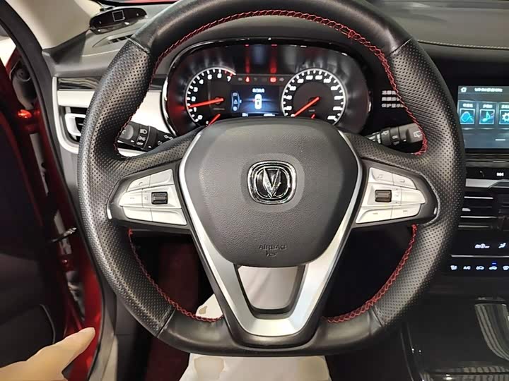 Changan CS35PLUS 2019 1.6L МКПП yue lian sheng ji ban