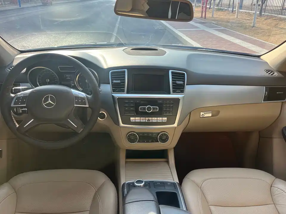 Mercedes-Benz M class Mercedes-Benz M class